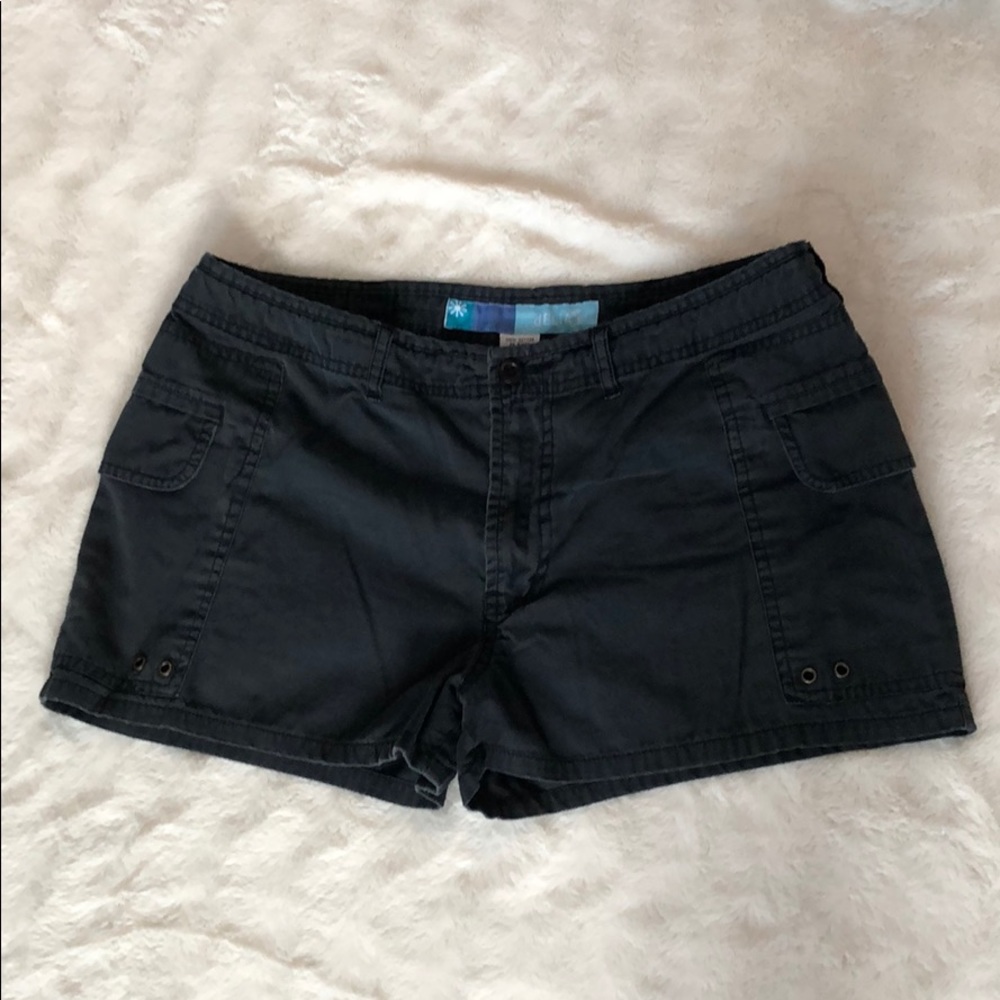 Delia’s black cargo shorts